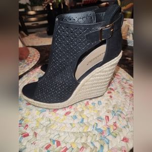 Brandi Black Cutout Wedge